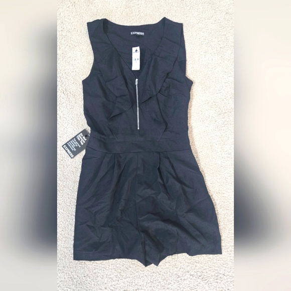 NWT Express Black Romper Size 6 - Picture 1 of 4